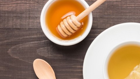 Té de miel con limón