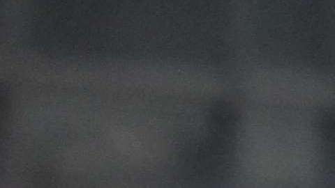 Las autoridades exhortan a mantenerse fuera del área.