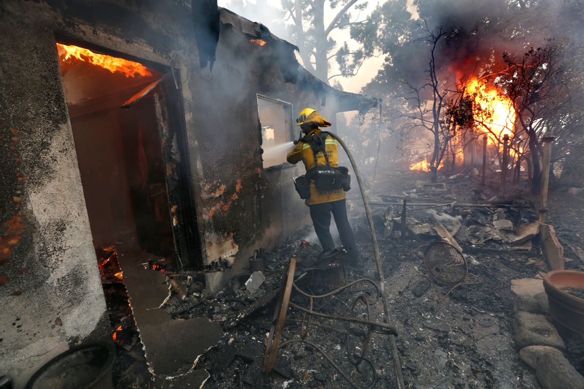 El incendio Creek destruyó casi 60 casas. / foto: archivo.
