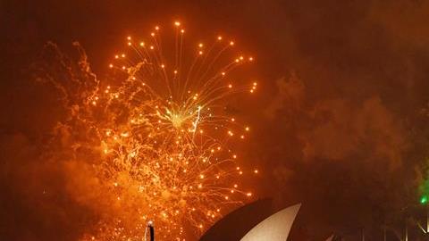 Fuegos artificiales para celebrar la llegada del año nuevo /EFE