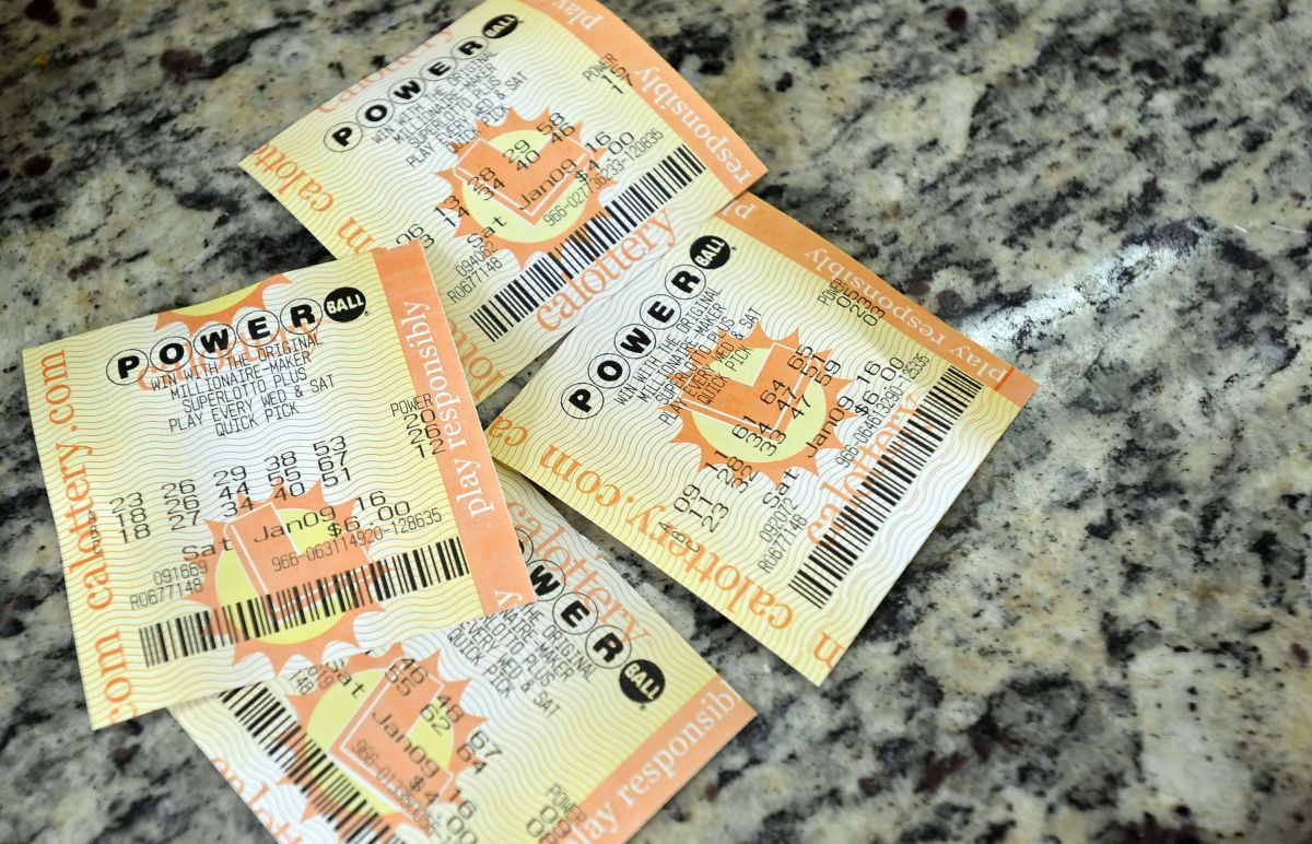 El boleto de lotería fue comprado en noviembre de 2020 en una estación de gasolina.
