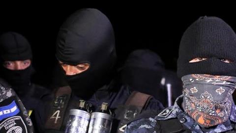 Policía de Honduras se declara en huelga de "brazos caídos" . /EFE