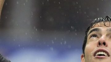 Kaka de retiró de las canchas a los 35 años de edad.