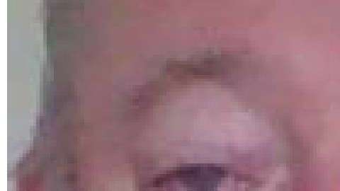 La pareja se conoció por internet.