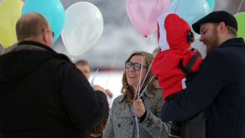 Stephanie Cook no olvidar que su madre sigue desaparecida.