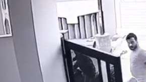 La vivienda ubica en la ciudad de Morbi, India.