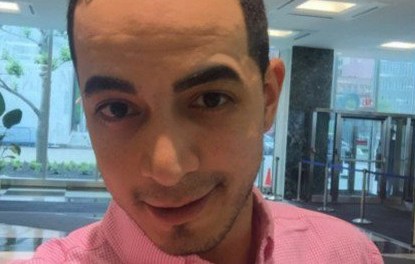 El acusado enfrenta cargos de agresión, acoso agravado y amenaza, entre otros.