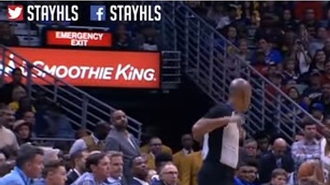 Stephen Curry sufrió una grave torcedura en el tobillo