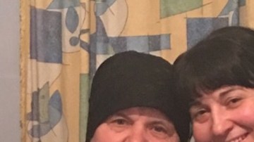 Tania fue cambiada al nacer y ahora, 39 años después, por fin ha conocido a su familia.