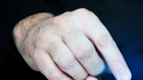 Autoridades afirman que un texto puede ser más rápido y eficiente.