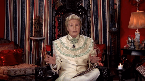 Walter Mercado.