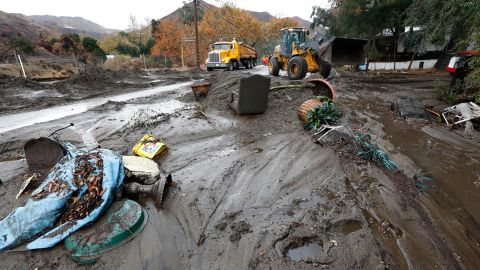 Las fuertes lluvias pueden causar aludes de lodo.