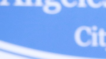 01/30/18 /LOS ANGELES/ Parents of murdered victim Juan Luna, Monica Torres and Vicente Luna and brother Alberto Luna, during a press conference at city hall where City Councilmember Mitch OÕFarrell announced of a $50,000 reward in an effort to generate leads to the murder case out of Historic Filipinotown. A reward is being offered for the arrest and conviction in the investigation involving the fatal stabbing of Juan Carlos Luna. (Photo by Aurelia Ventura/La Opinion)