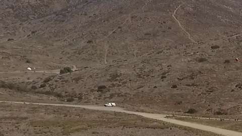La iniciativa de gastos omite fondos para muro y más agentes, y excluye solución para DACA.