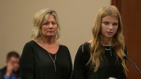 Deportistas que fueron abusadas sexualmente sostuvieron un careo con el médico Larry Nassar