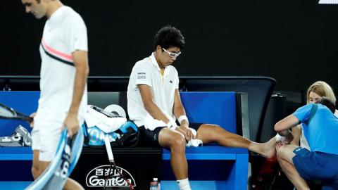 Hyeon Chung tuvo que retirarse por unas ampollas en la planta del pie
