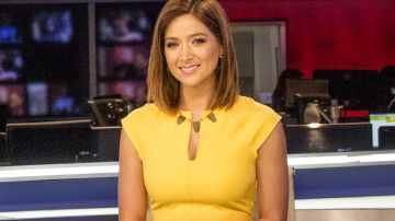Felicidad Aveleyra es la presentadora de "Noticiero Telemundo Mediodía"