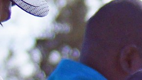 Landon Donovan fue recibido en León con la tradicional "fila india"