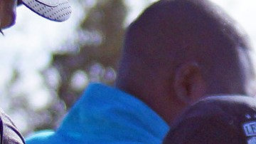 Landon Donovan fue recibido en León con la tradicional "fila india"