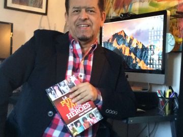 "La puerta falsa de los héroes" reúne las historias de diez legendarios atletas aplastados por el peso de la gloria.