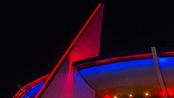 Con esta rebaja se espera que más personas disfruten de nuevas atracciones, como Star Wars y el Festival de Gastronomía y Vino.