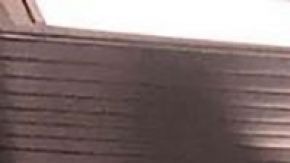 El piloto de un vuelo a Oklahoma le pidió matrimonio a la azafata en pleno vuelo.