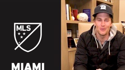 Tom Brady y otras estrellas le dieron la bienvenida a Beckham a la MLS