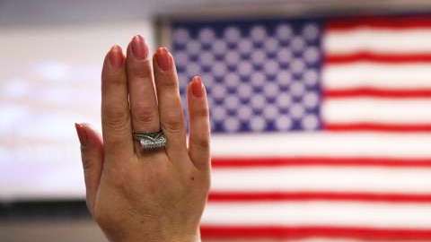 El plan del presidente Trump impediría la migración anual de entre 300 y 500,000 personas.