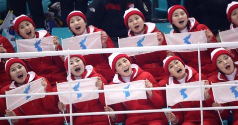 Las porristas de Corea del Norte en los Olímpicos de Invierno. EFE