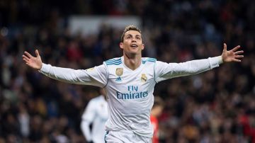Cristiano Ronaldo marcó tres goles en el triunfo 5-1 de Real Madrid sobre la Real Sociedad