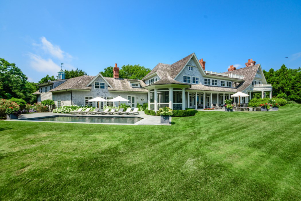 La fabulosa mansión que Harvey Weinstein tuvo que vender ante