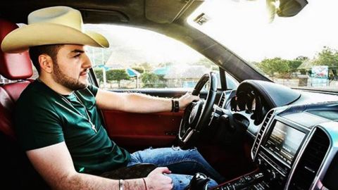 Tiene apenas 22 años pero su arrastre popular ya es enorme, tanto en listas de popularidad como en redes sociales.