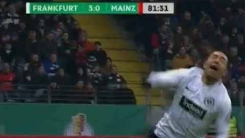 El mexicano Marco Fabián jugó su segundo partido con el Eintracht Frankfurt  tras su convalecencia de siete meses.
