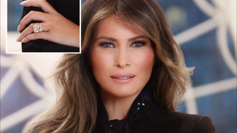 La Primera Dama luce su anillo de 25 kilates en la foto oficial de la Casa Blanca.