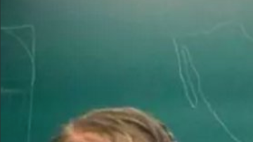 La clase se salió de control, al menos en las redes.