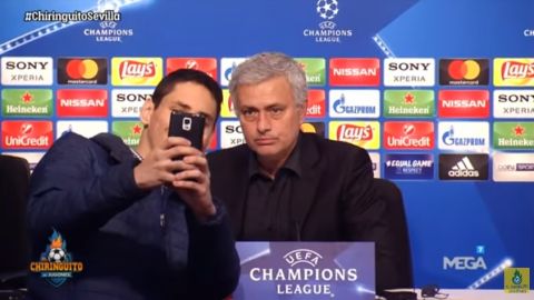Un aficionado sorprendió a José Mourinho con una selfie