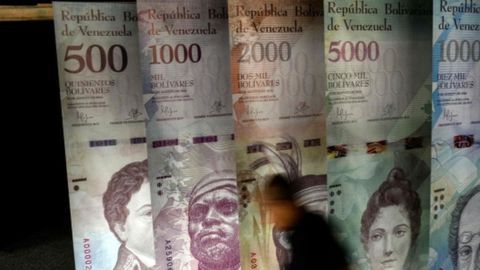 Venezuela está enfrentando una galopante depreciación de su moneda.