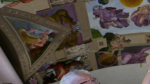 La idea surgió en 1999 durante un viaje que realizó a Roma.