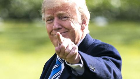 Cuando Trump se siente atrapado, lanza otra medida que perjudica a inmigrantes o refugiados
