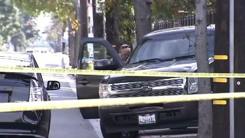 Las autoridades acordonaron la escena del crimen.