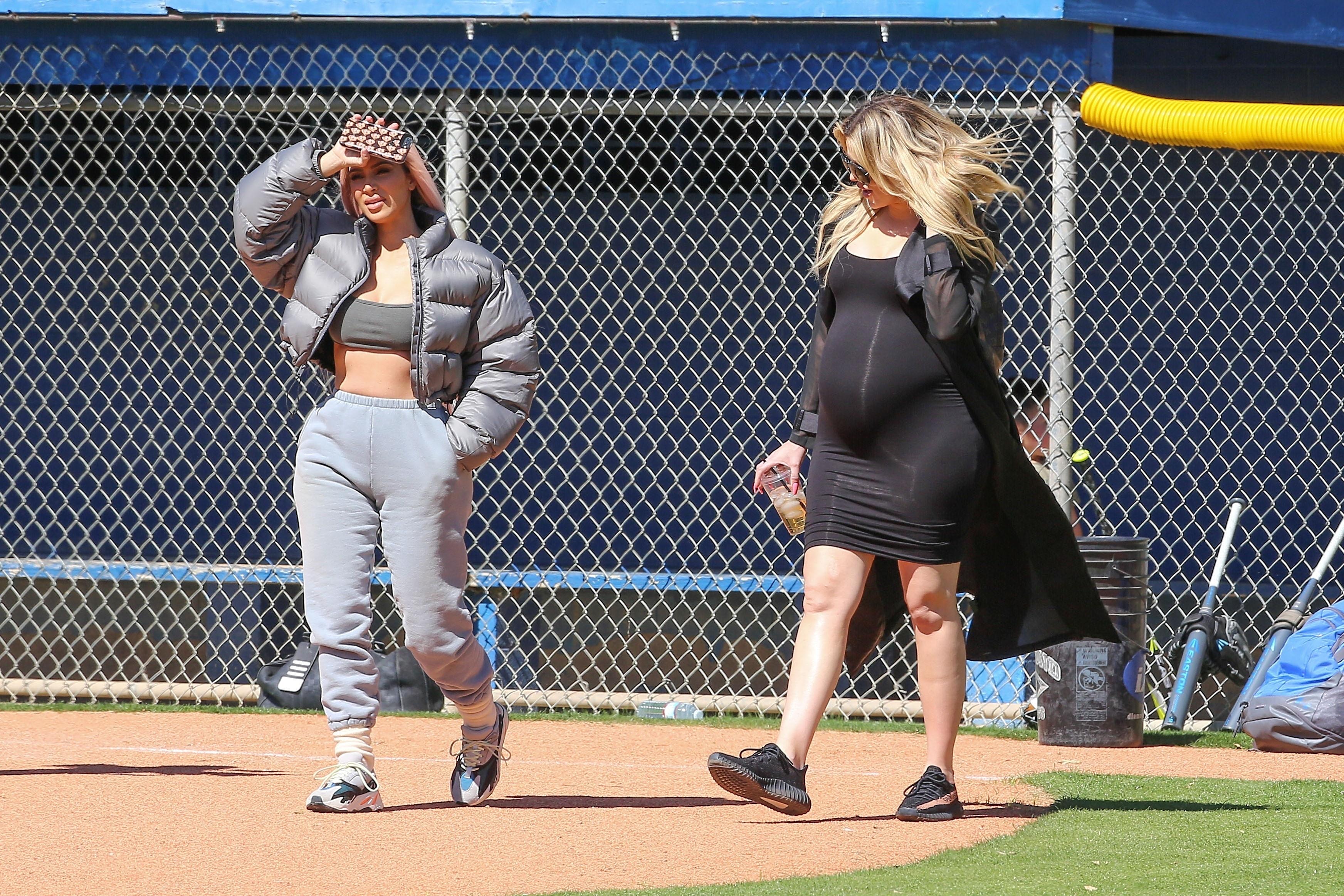 Kim y Khloé Kardashian