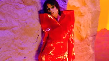 La cantante Camila Cabello lanzó su nuevo video musical para "Never Be The Same"