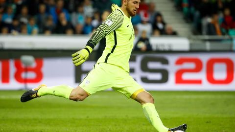 El portero del Atlético de Madrid, Jan Oblak, está en la mira del PSG