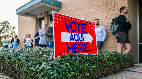 Los demócratas registraron un aumento de votantes en proceso interno en Texas.