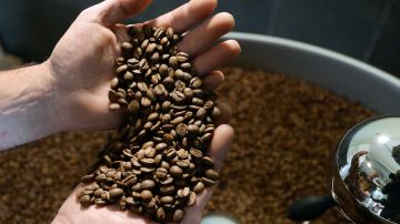 Se estima que se consumen 400 millones de tazas de café diariamente en EEUU.