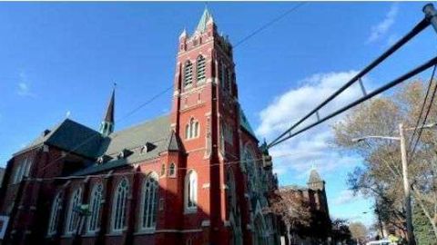 La iglesia católica "Our Lady of Grace" fue construida en 1876