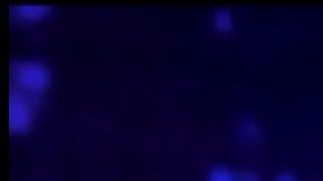 Pamela Anderson fue entrevistada en un canal de televisión