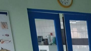 Este pobre perrito tenía una enfermedad en la piel y, además, un gusano en el corazón.