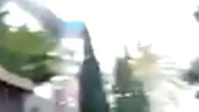 Este hombre fue pillado en acción seduciendo a una chica que en realidad era una actriz contratada por su novia.