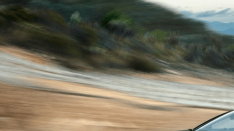 Audi llega a toda velocidad.